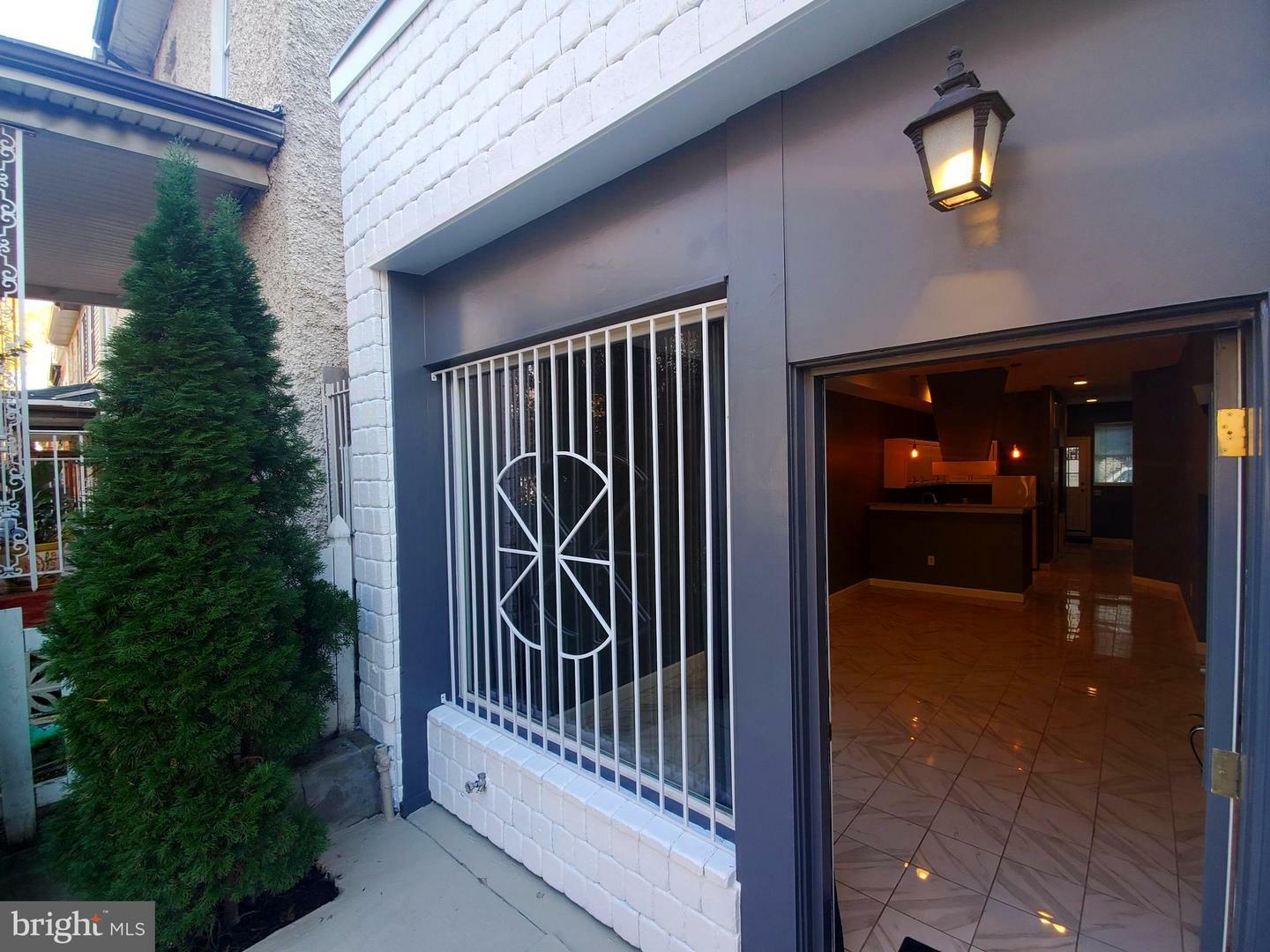 Property Photo: 640 Columbia Road NW DC 20001