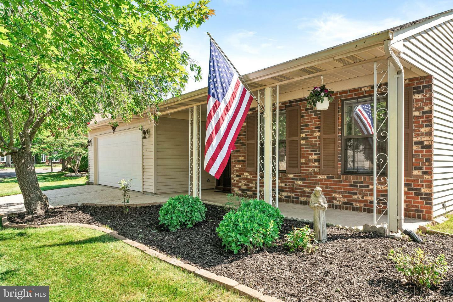 Property Photo: 30 Hilltop Lane W NJ 08022