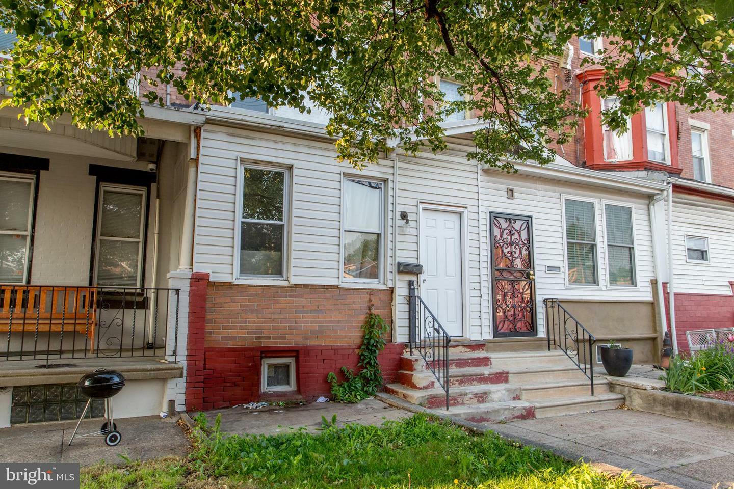 Property Photo: 1525 W Cayuga Street PA 19140
