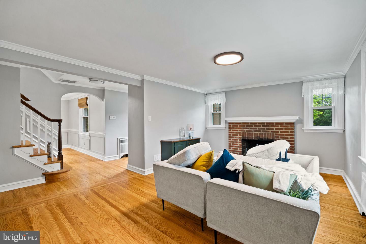 Property Photo: 501 S Ridgeway Avenue PA 19036