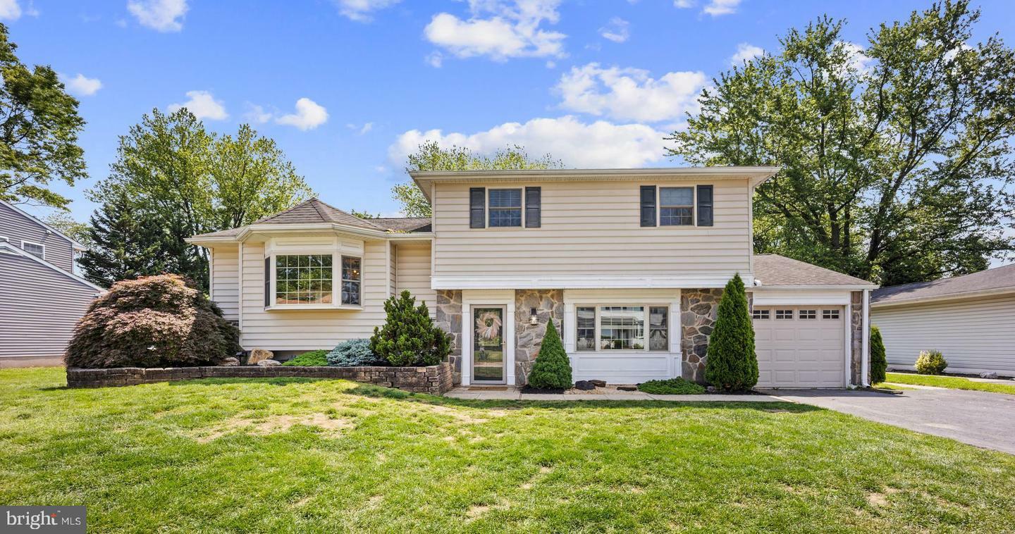 Property Photo:  2614 Cayuga Road  DE 19810 