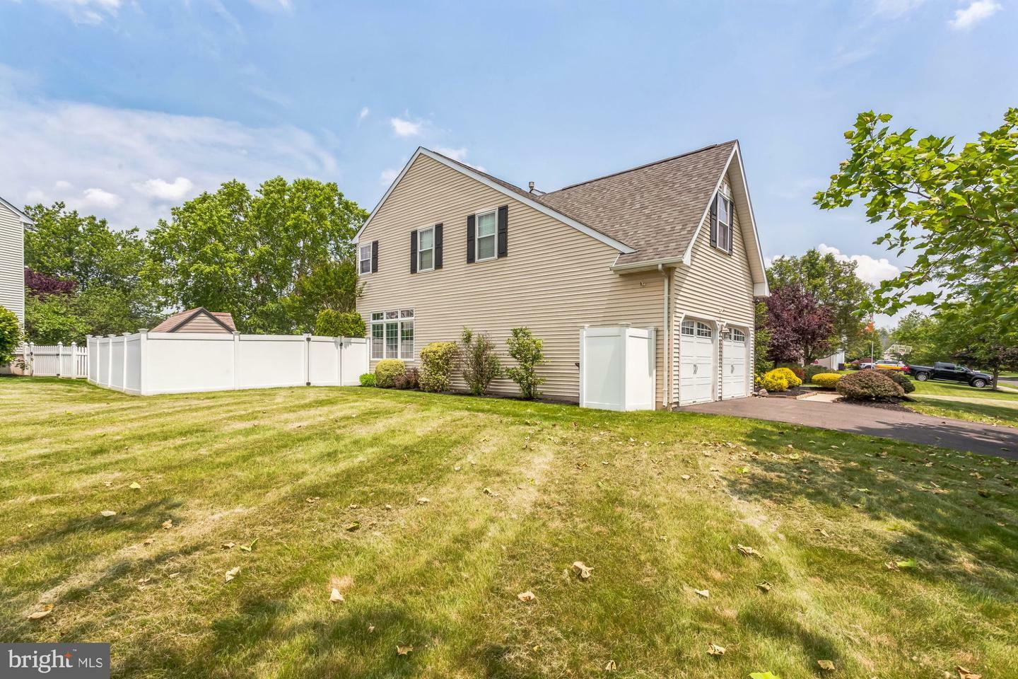 Property Photo: 3584 Gray Fox Drive PA 18914