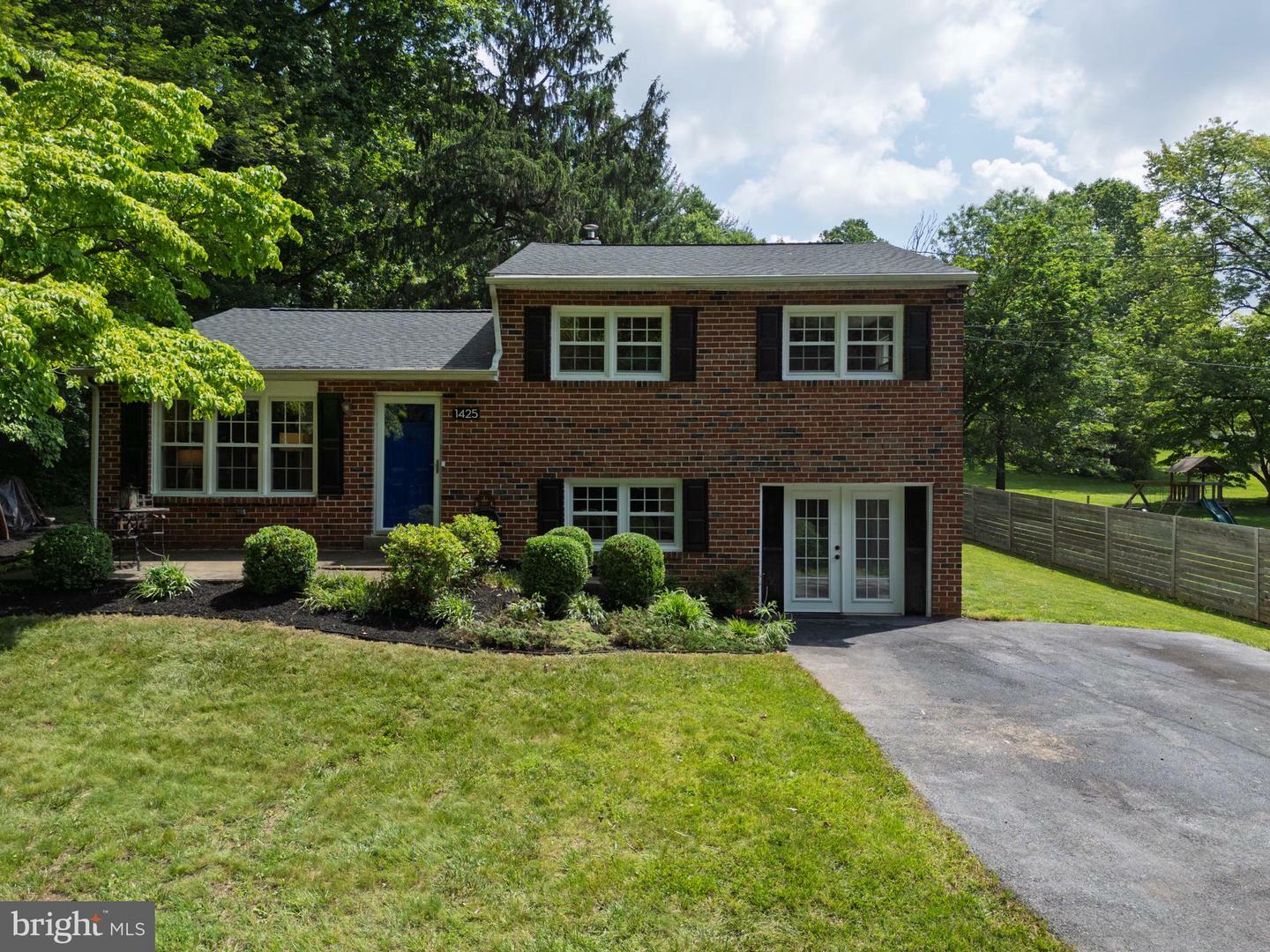 1425 Burke Road  West Chester PA 19380 photo