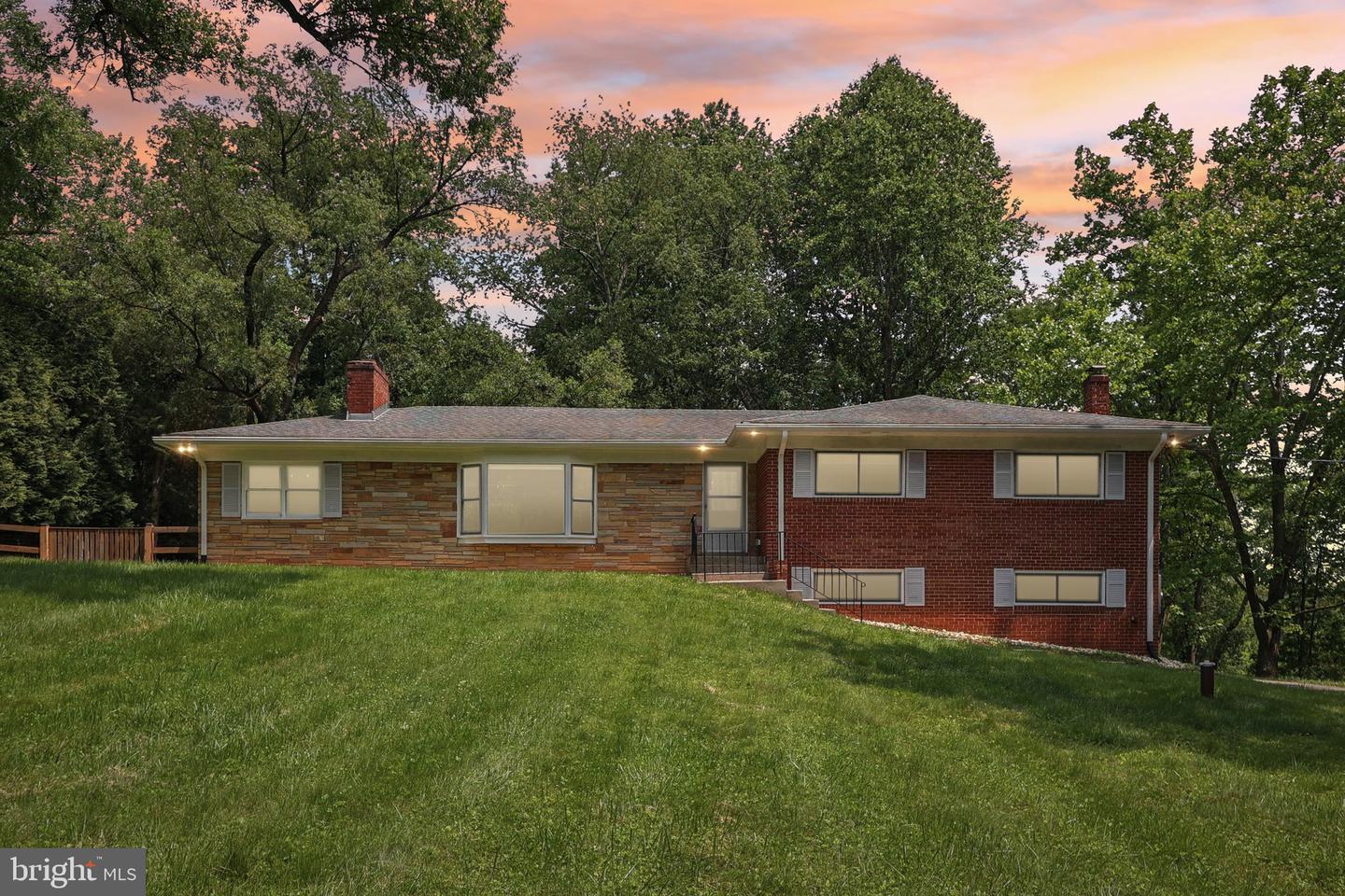 9307 Overlea Drive  Rockville MD 20850 photo