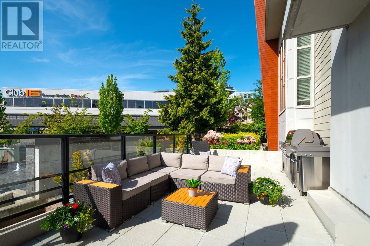 Property Photo:  108 East 8th Street Th13  BC V7L 0H1 