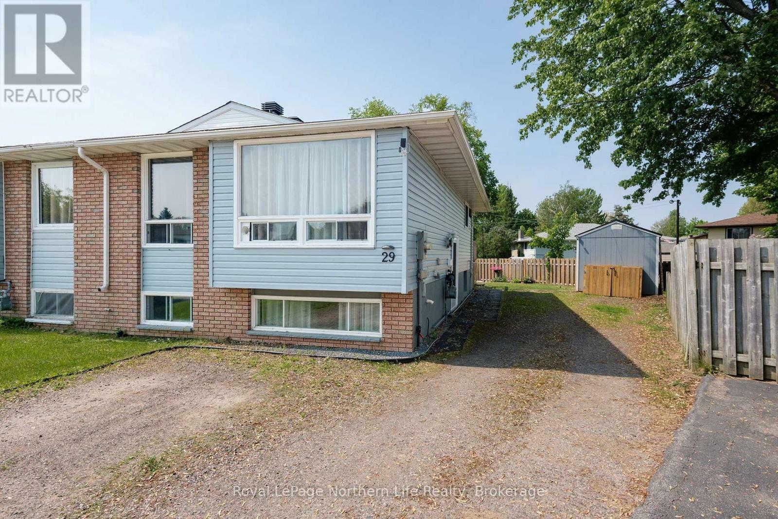 29 Massey Drive  North Bay (Ferris) ON P1A 3Y3 photo