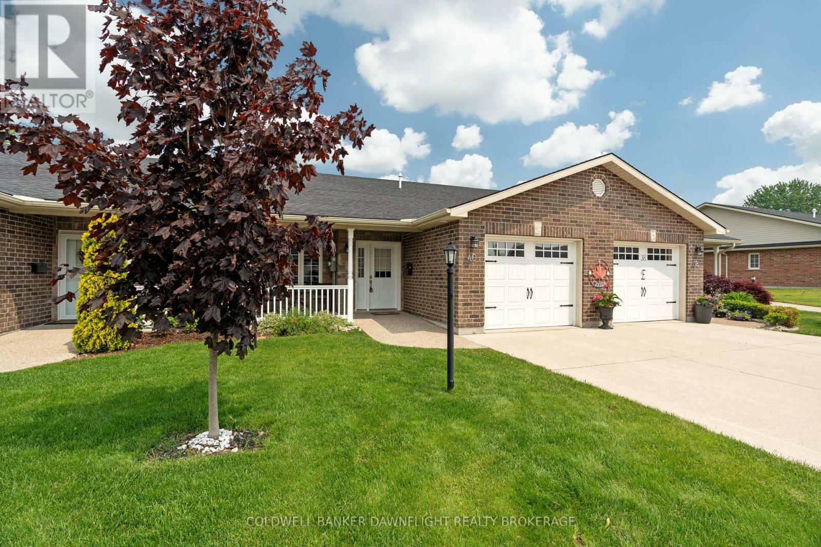 Property Photo: 40 Devon Drive ON N0M 1S3