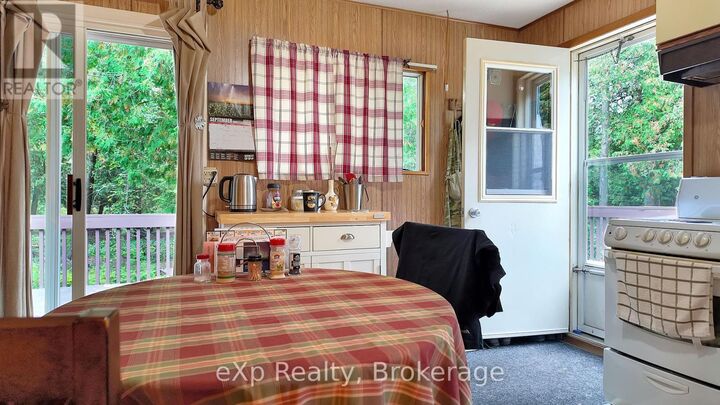 Property Photo:  119 Old Bridge Road South  ON N4N 3B8 