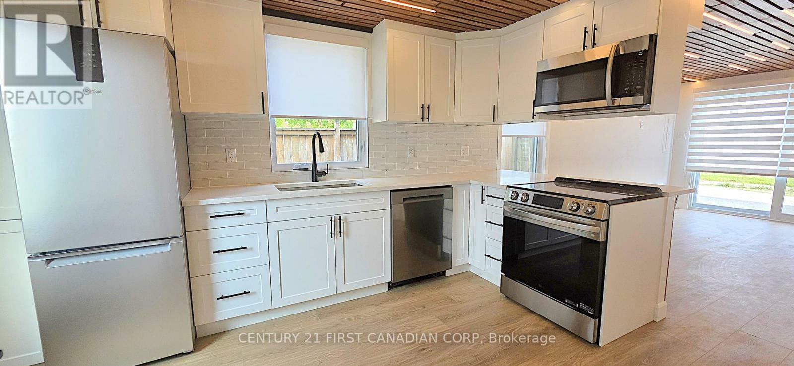 Property Photo: 857 Dundas Street 4 ON N5W 2Z8
