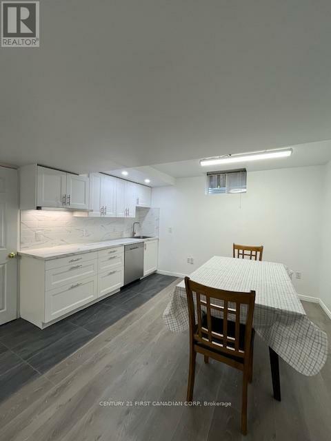 Property Photo: 1570 Beaverbrook Avenue Lower ON N6H 5T6
