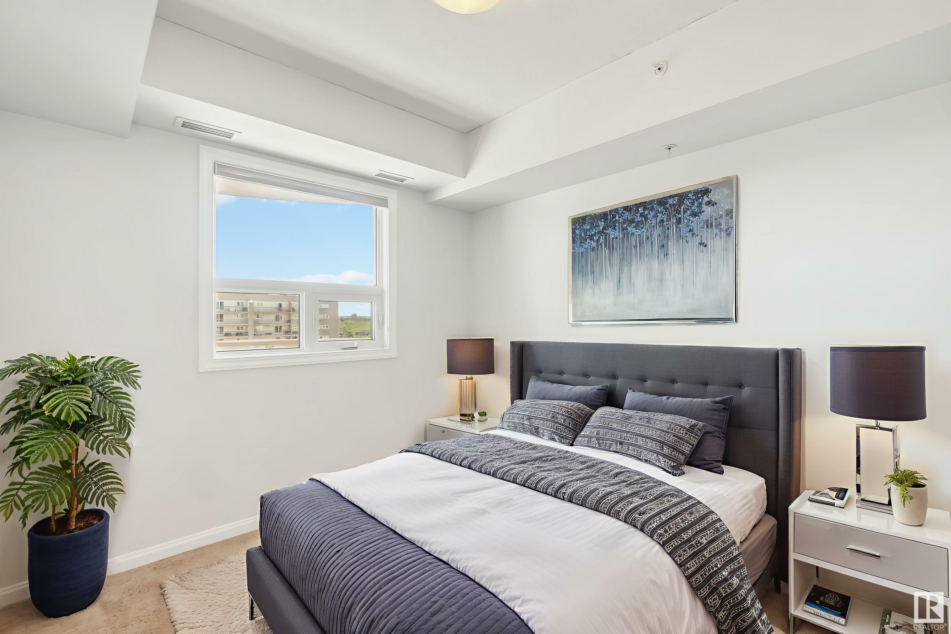 Property Photo: 1102 9819 104 St NW AB T5K 0Y8