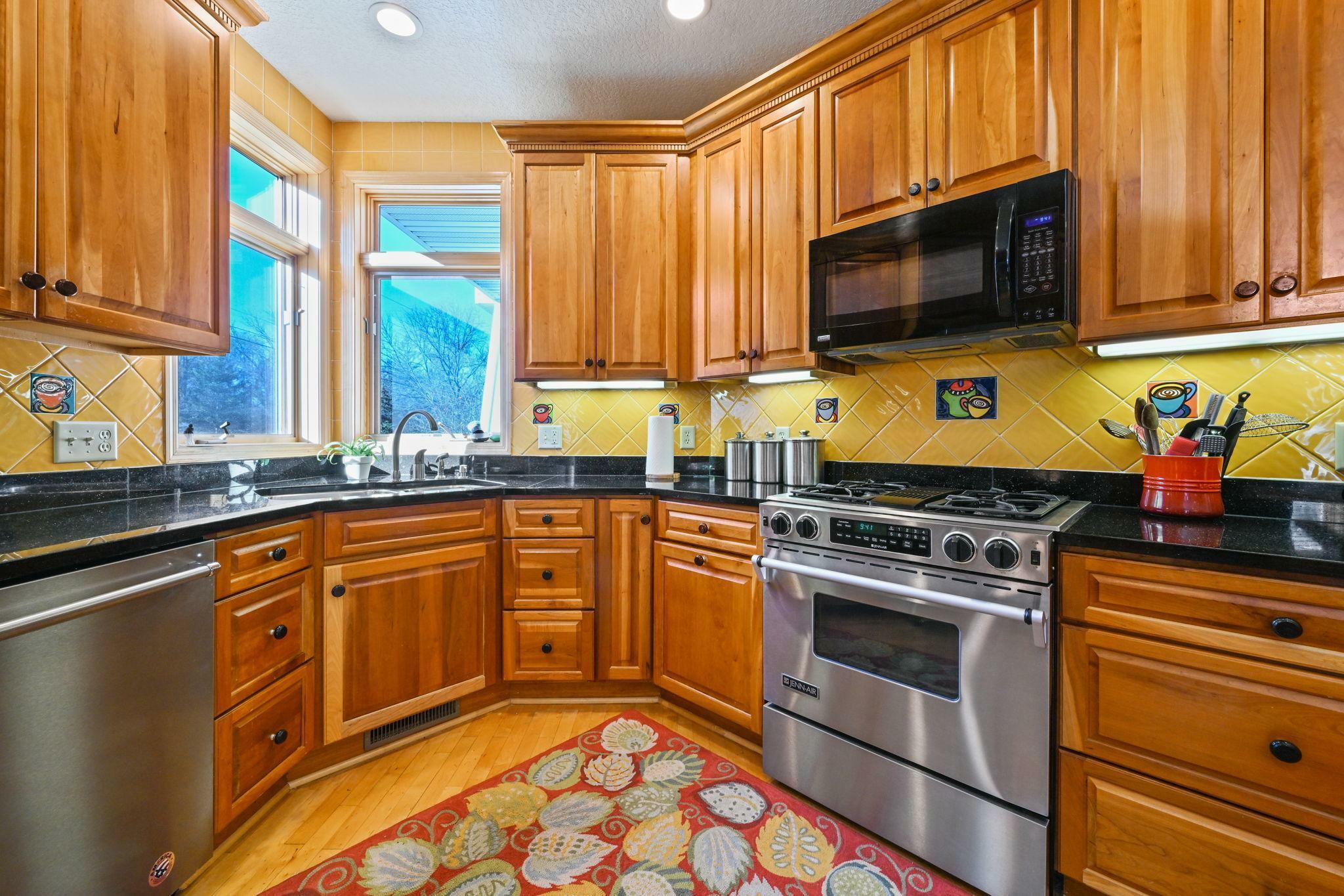 14802 Margaret Place  Minnetonka MN 55345 photo