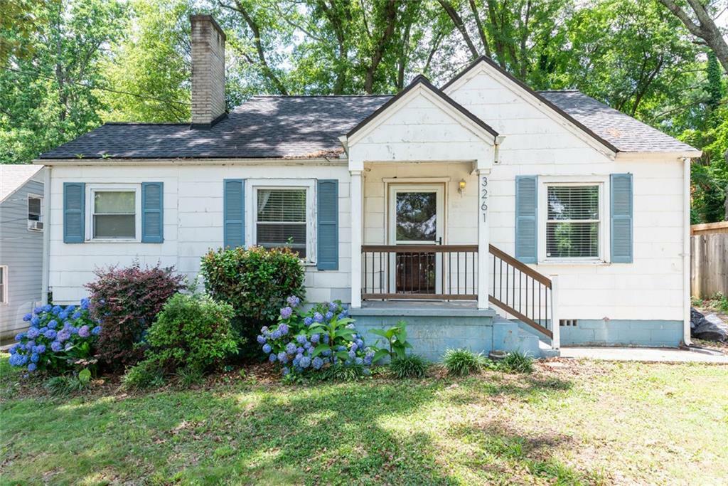 Property Photo: 3261 N Fulton Avenue GA 30354