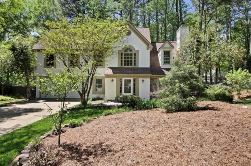 Property Photo:  420 Ridge Court  GA 30009 