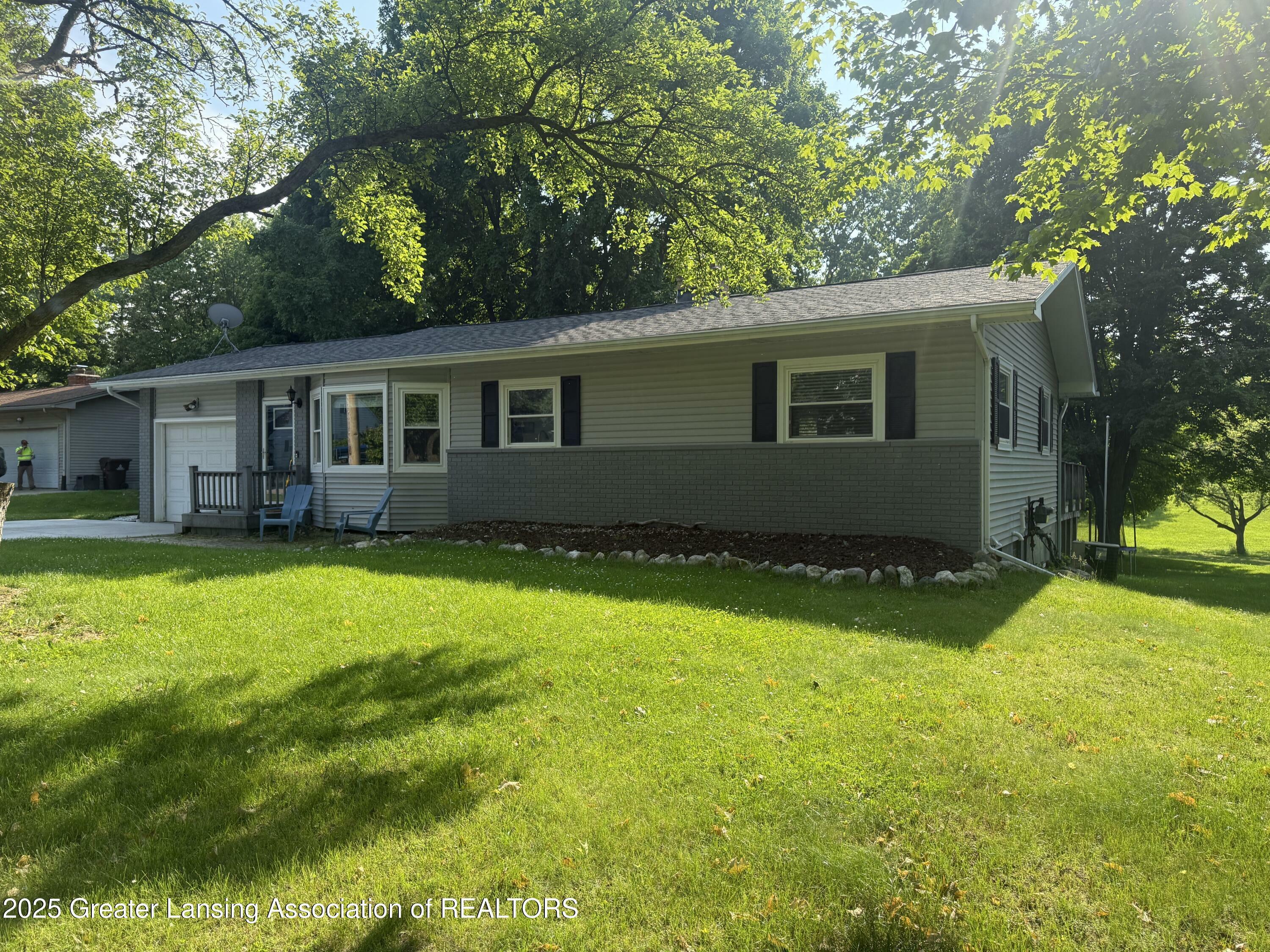 Property Photo: 2703 Dellridge Drive MI 48842