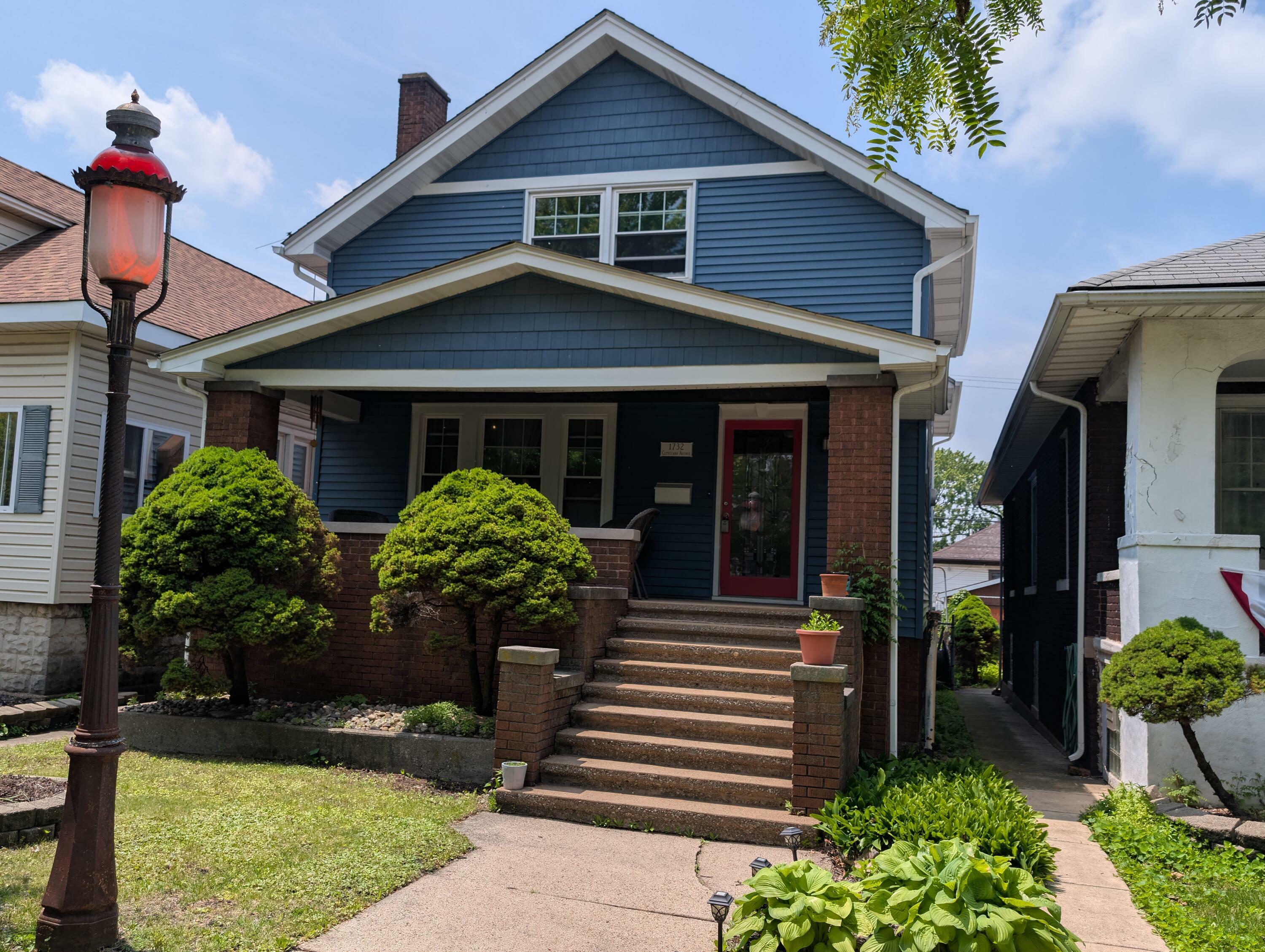 Property Photo: 1732 Cleveland Avenue IN 46394