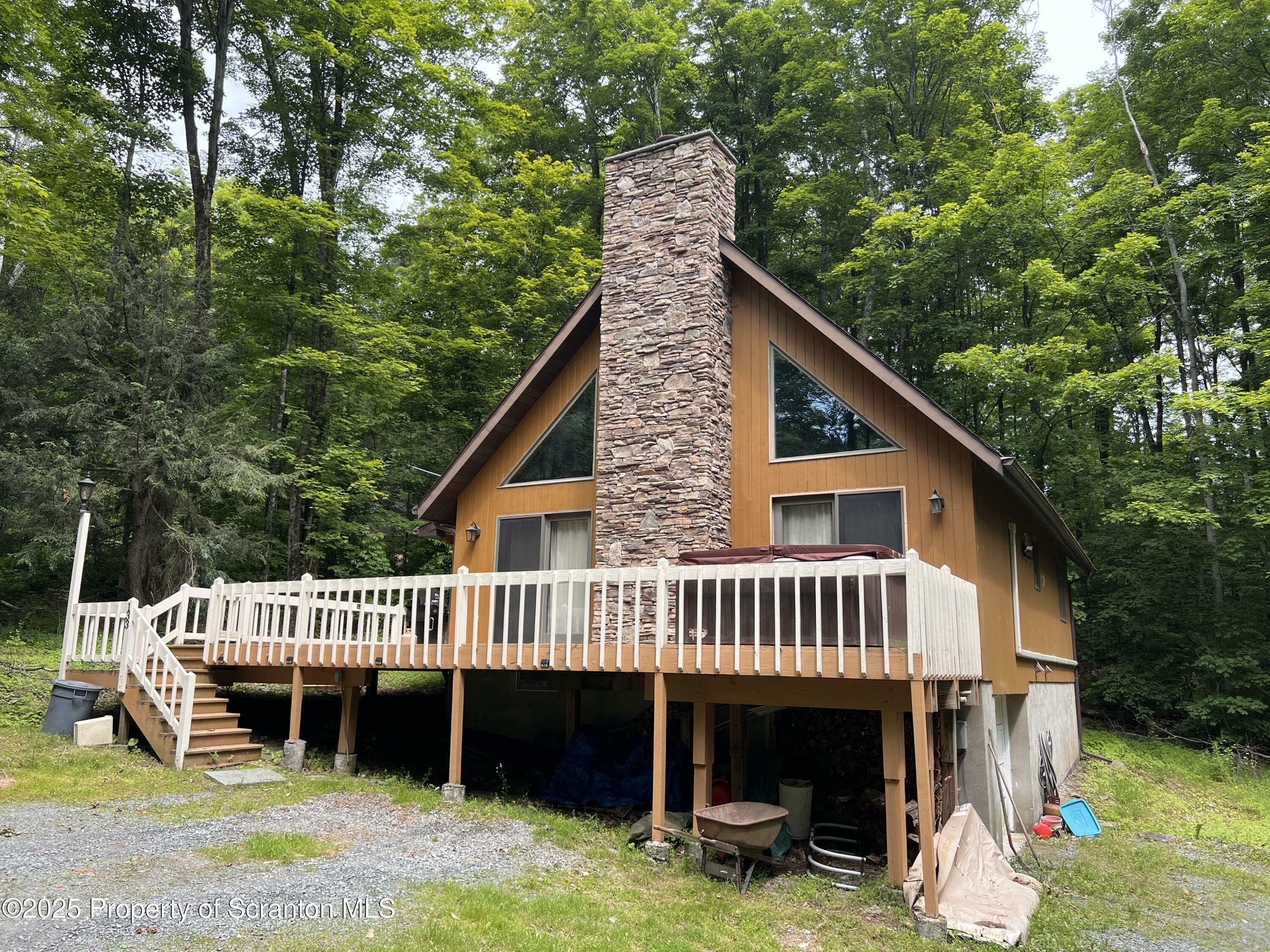 Property Photo: 133 Red Abbott Road PA 18470