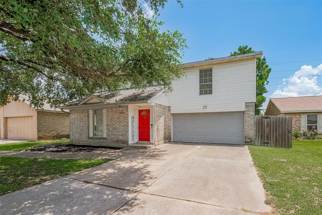 Property Photo: 18210 Almonte Lane TX 77377