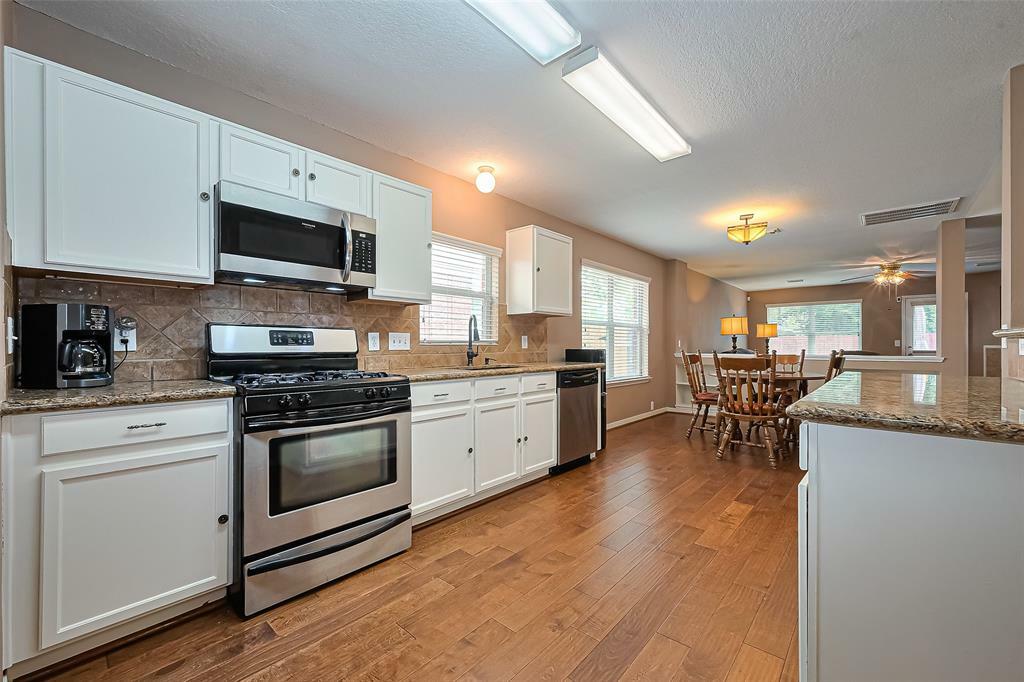Property Photo: 10406 Nickel Grove Drive TX 77095