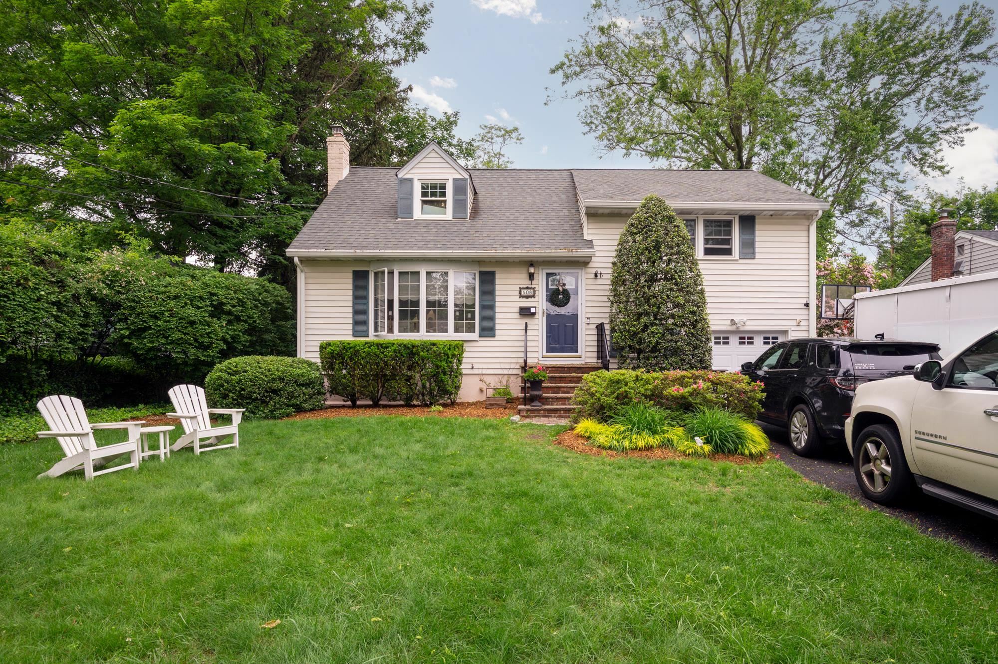 Property Photo: 508 Van Buren St NJ 07450