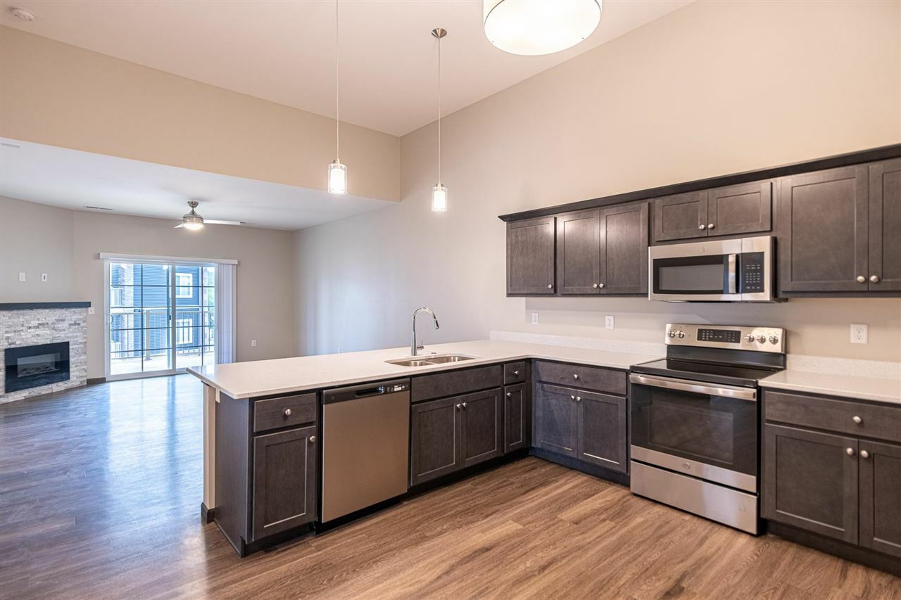 Property Photo: 2875 Spring Rose Cir #301 IA 52241