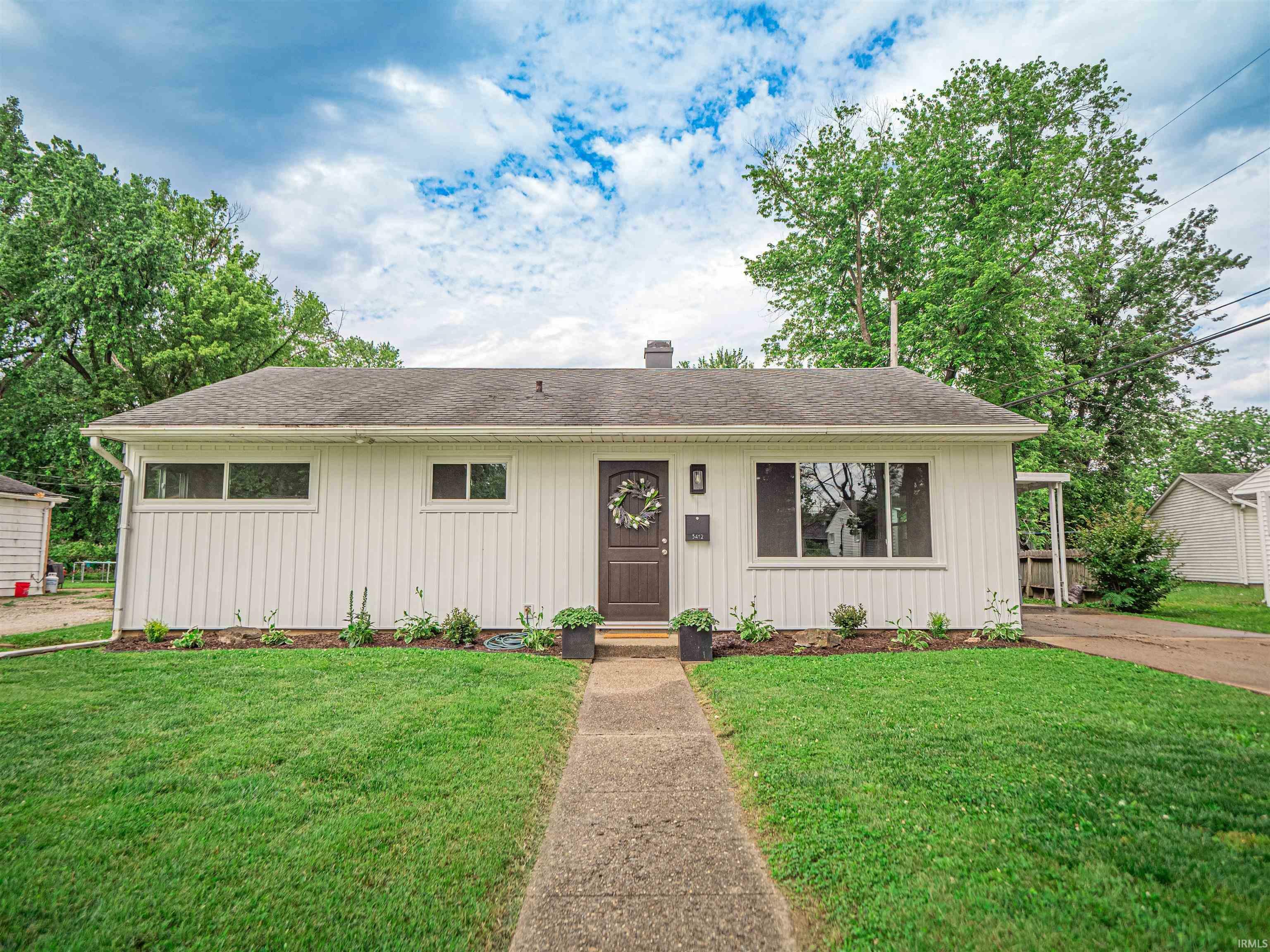Property Photo: 3412 Kensington Avenue IN 47710