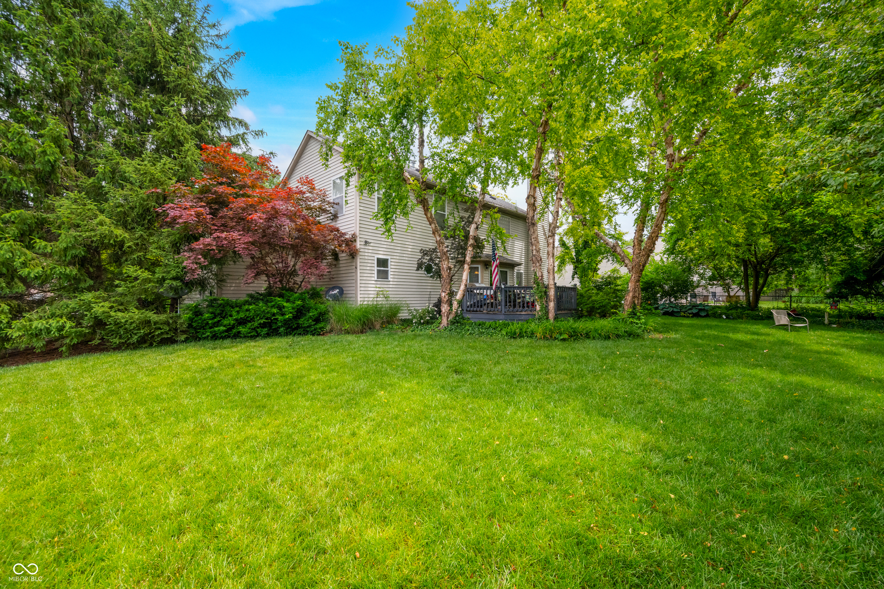 Property Photo: 1245 Elm Grove Lane IN 46143