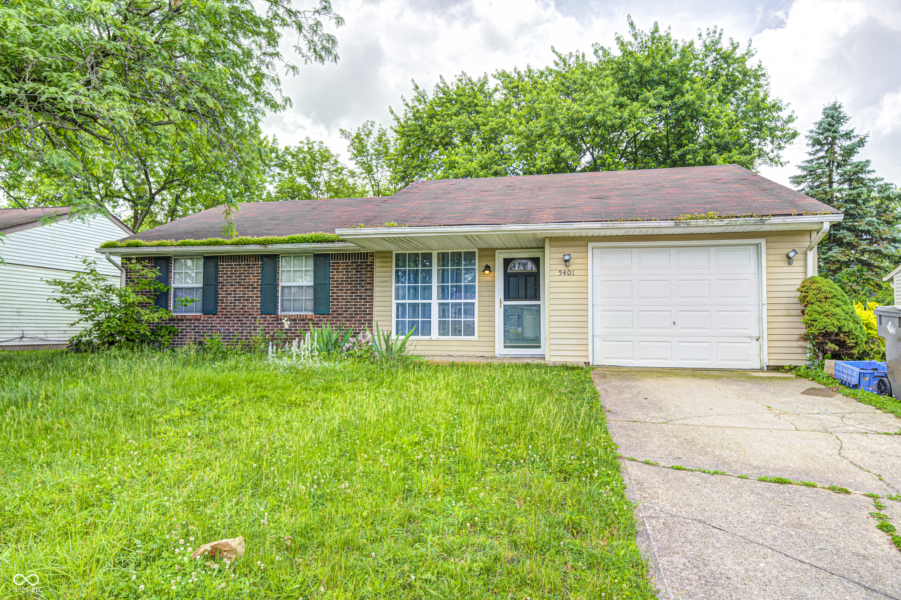 Property Photo: 5401 Padre Lane IN 46237