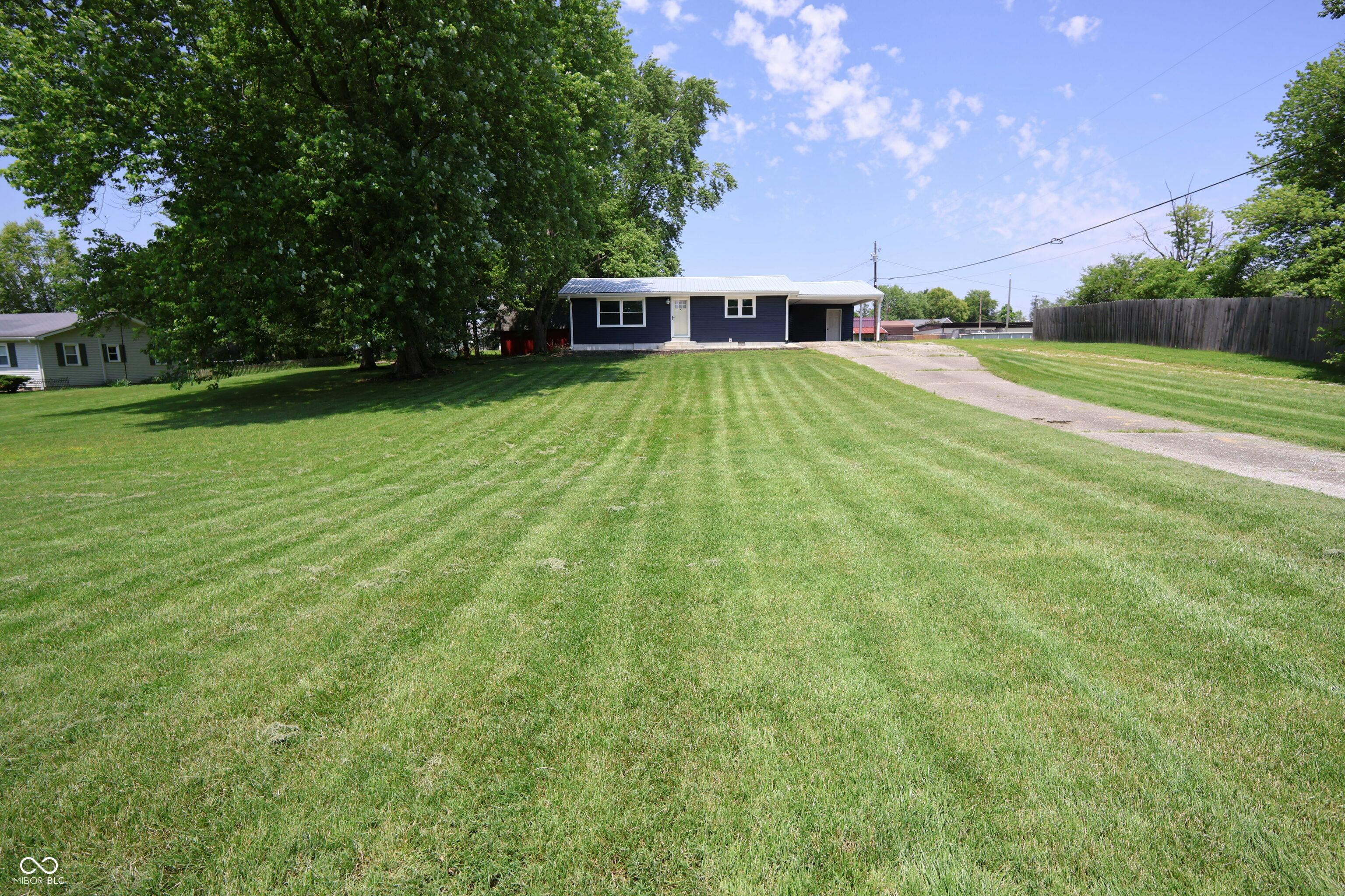 Property Photo: 414 South Street IN 47246