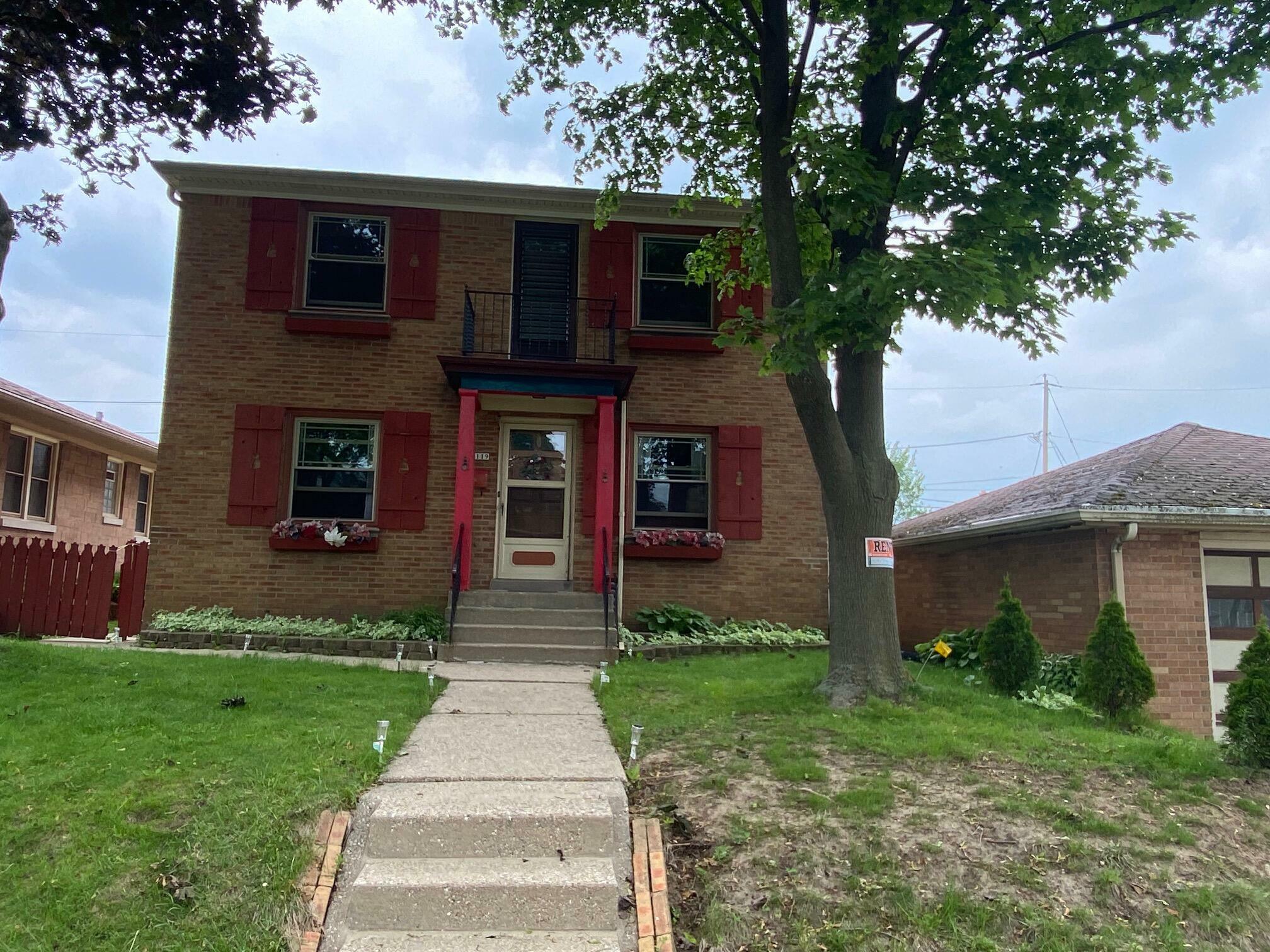 Property Photo: 3119 S 17th St 53215