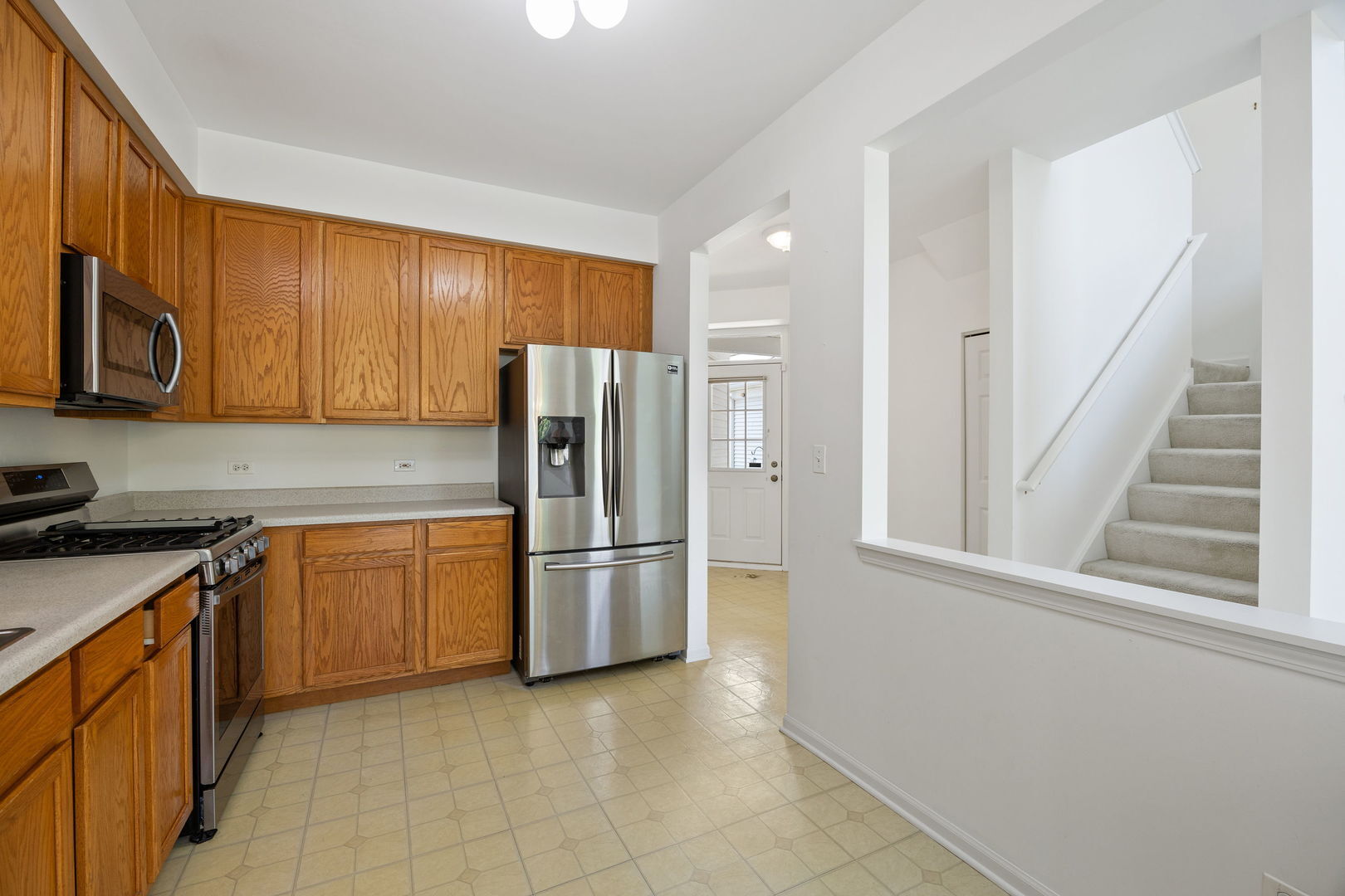 Property Photo: 2311 Sheehan Drive IL 60564