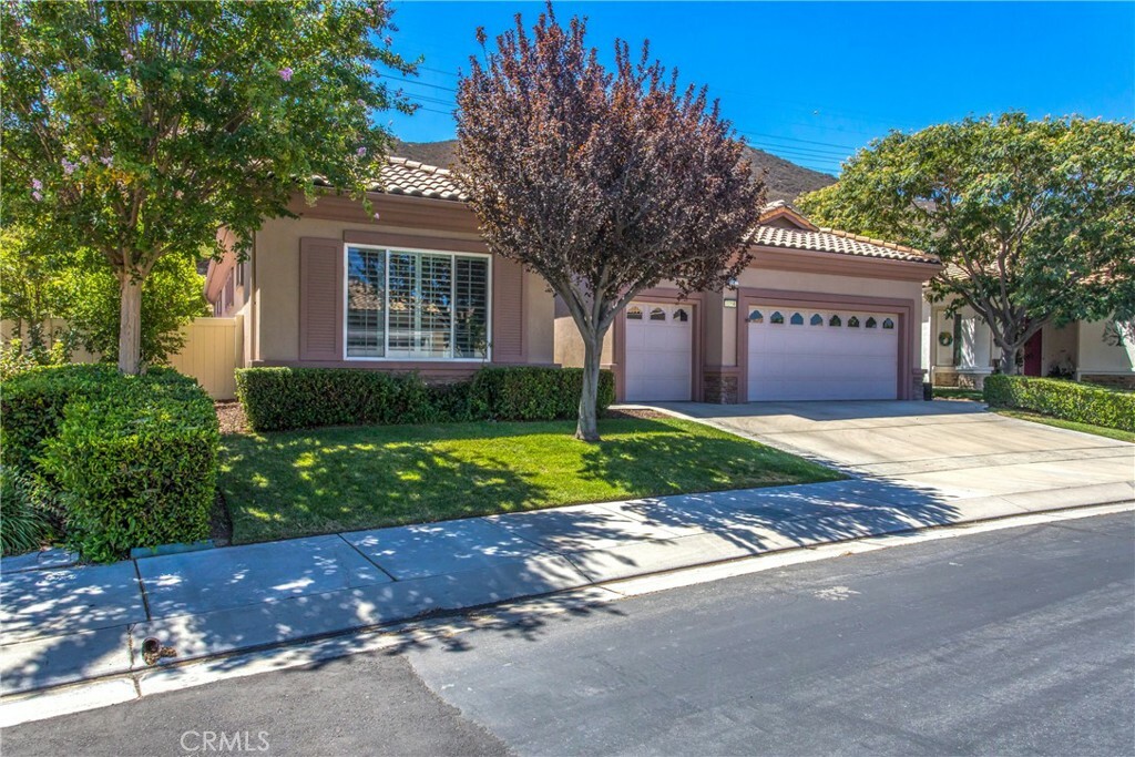 Property Photo:  2214 Birdie Drive  CA 92220 