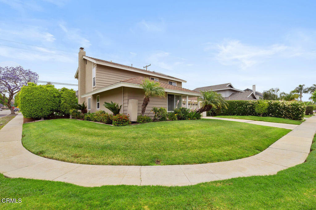 Property Photo: 1519 Lyndhurst Avenue CA 93010
