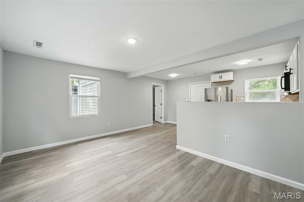 Property Photo: 260 S Hartnett Avenue MO 63135