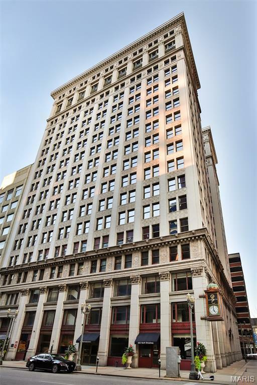 Property Photo: 314 N Broadway 905 MO 63102