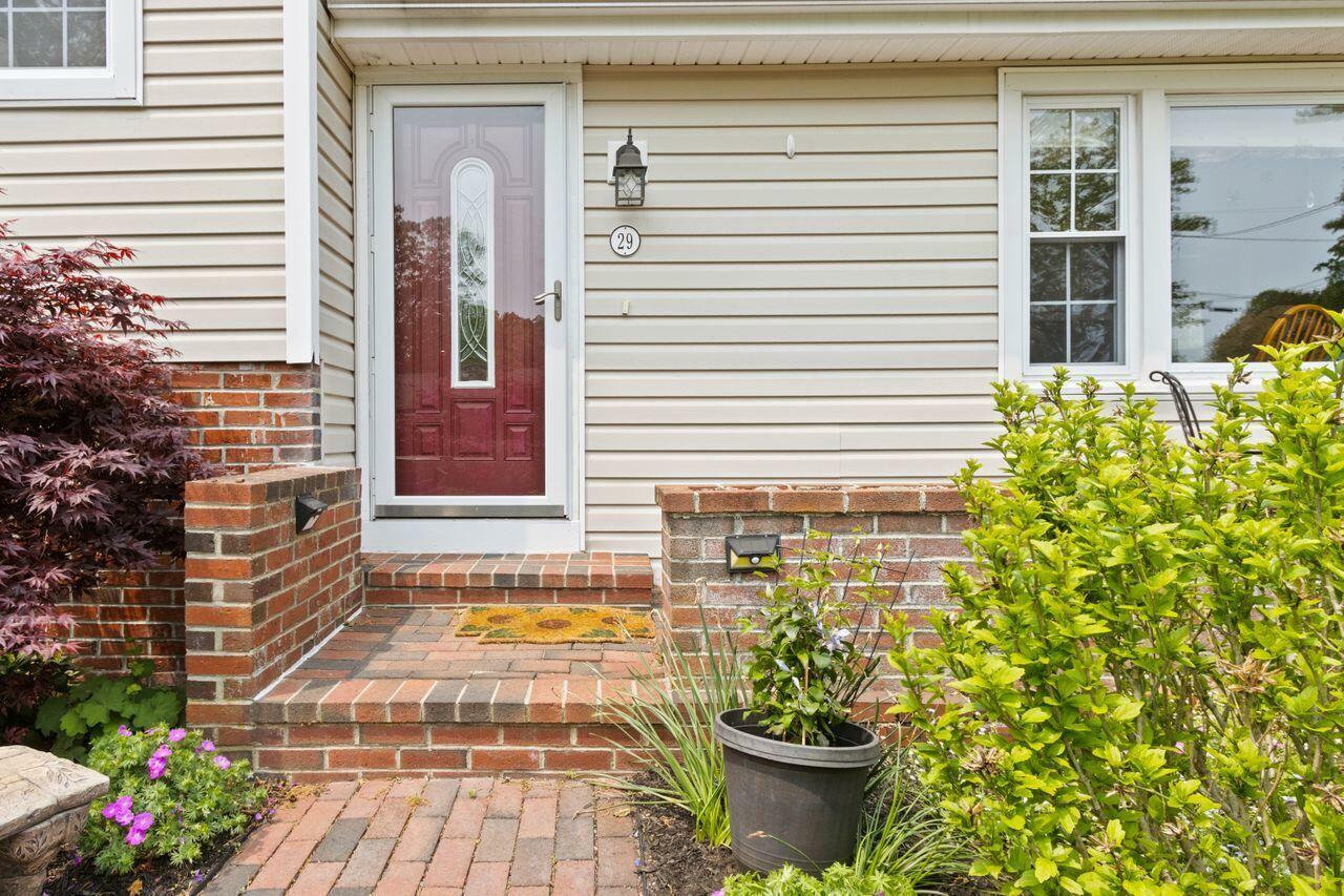 Property Photo: 29 Robinson Road ME 04074