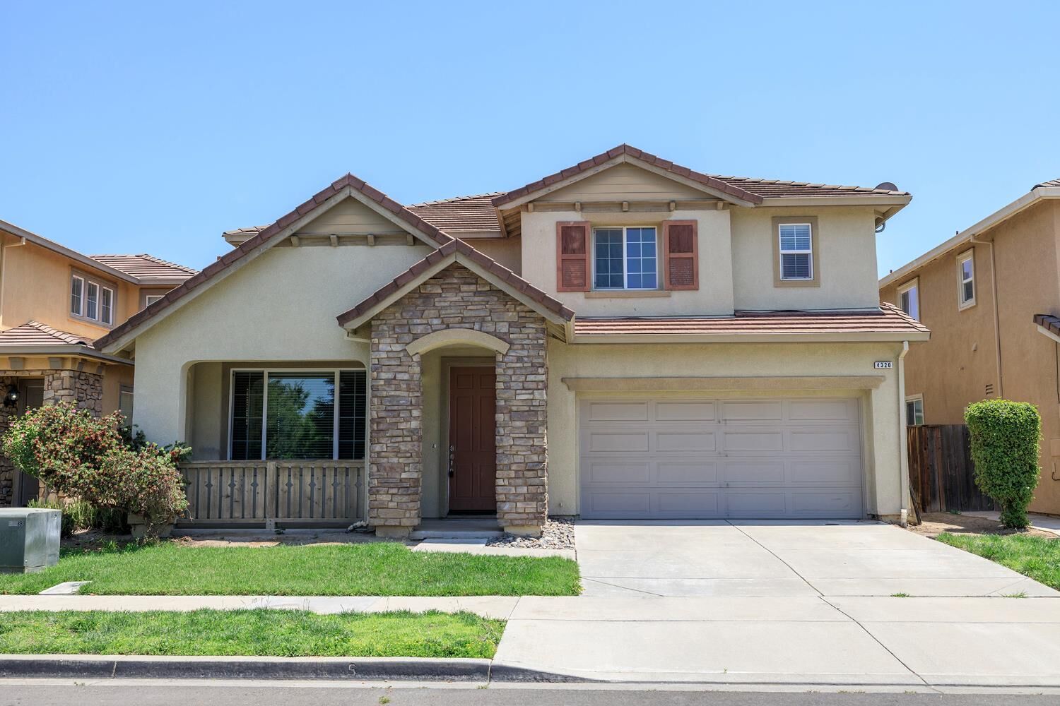 Property Photo:  4320 Panorama Avenue  CA 95382 