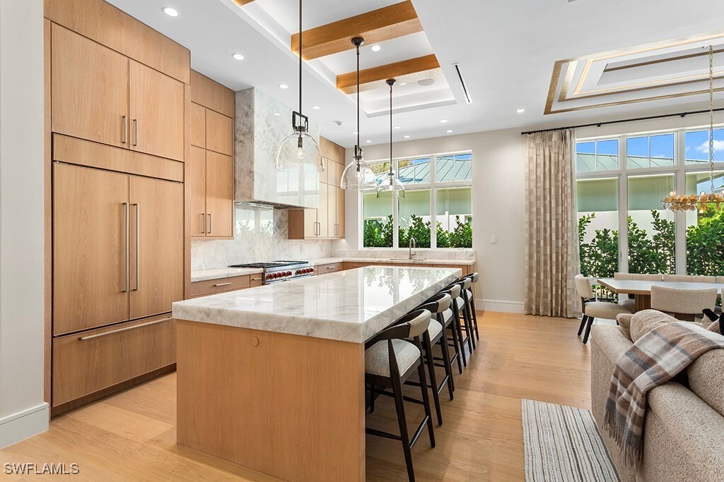 Property Photo:  777 Broad Court S  FL 34102 
