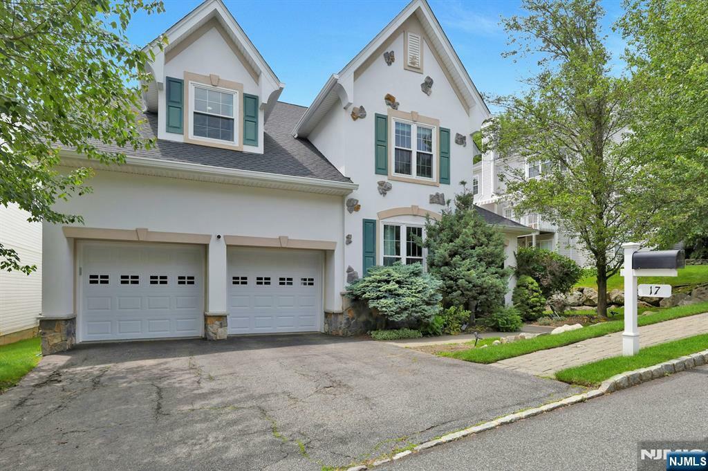 17 Crooked Hill  Oakland NJ 07436 photo