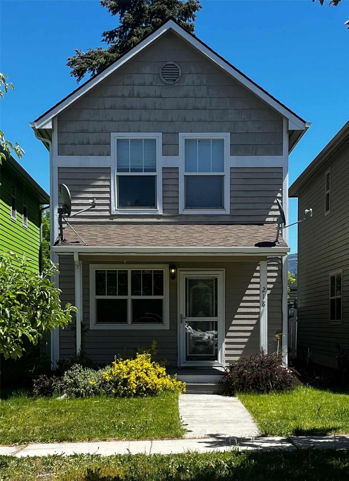 Property Photo: 218 N Garfield Street MT 59801