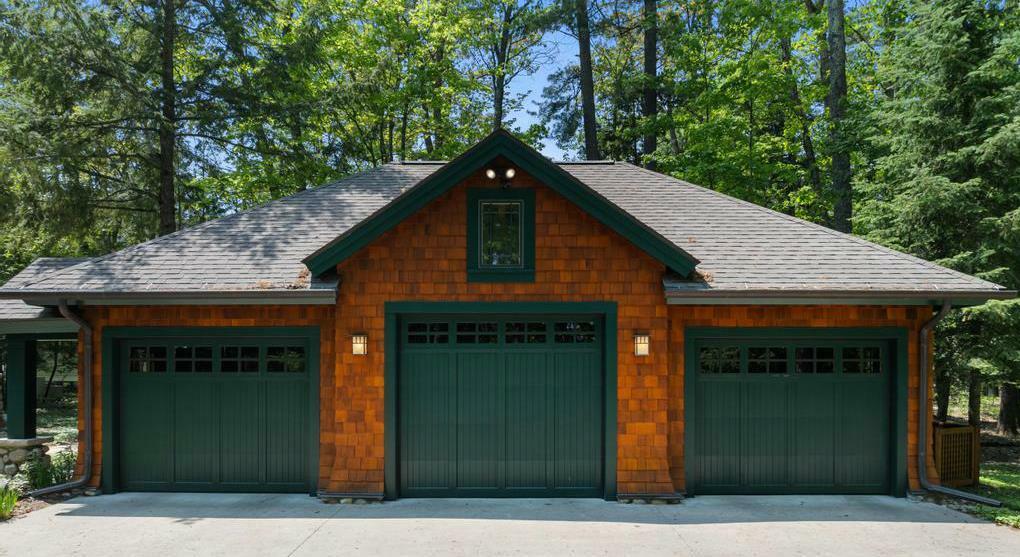 Property Photo: 805 Glenn Drive MI 49740