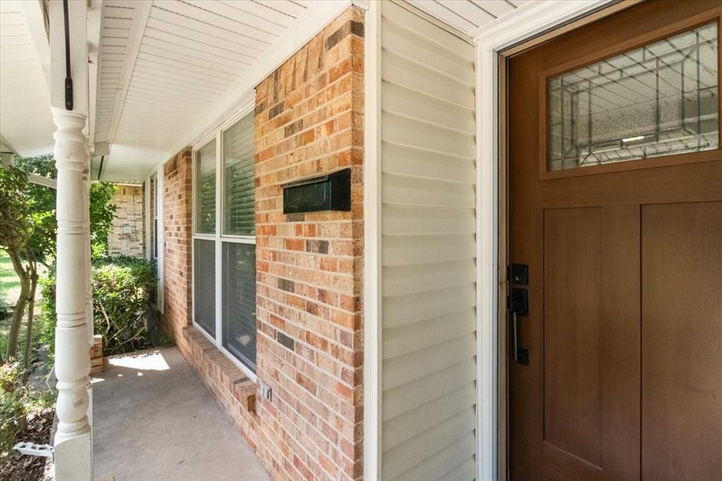 Property Photo: 207 McMurry Avenue TX 75116