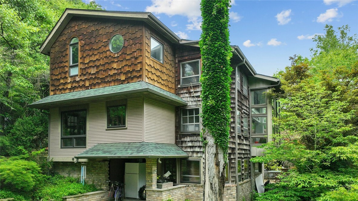 Property Photo:  5 Alexander Street  AR 72632 