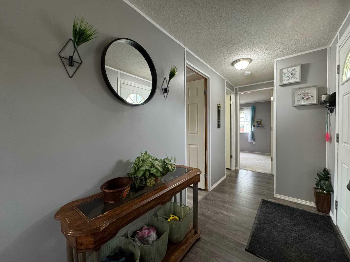 Property Photo: 810 56 Street 137 AB T7E 1Y3