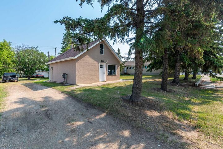 206 1st Avenue W  Maidstone SK S0M 1M0 photo