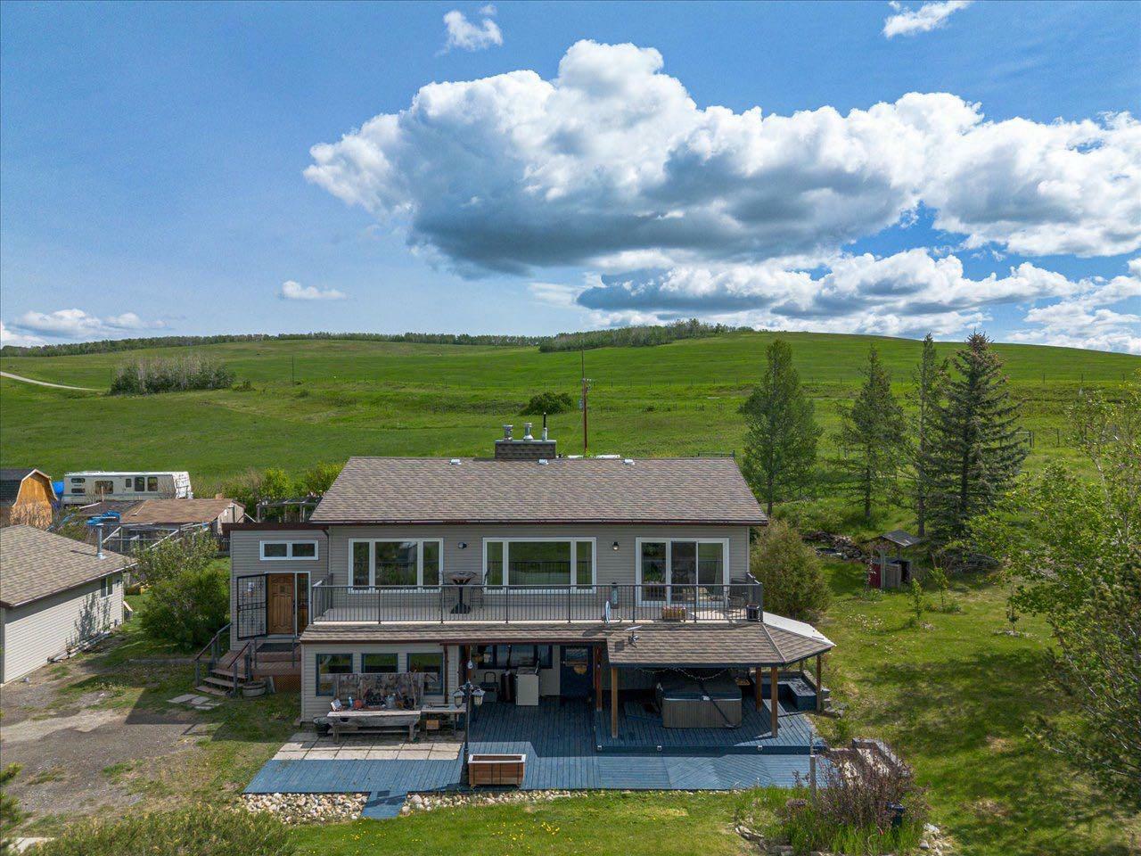 Property Photo: 144028 Highway 549 W AB T1S 3H3