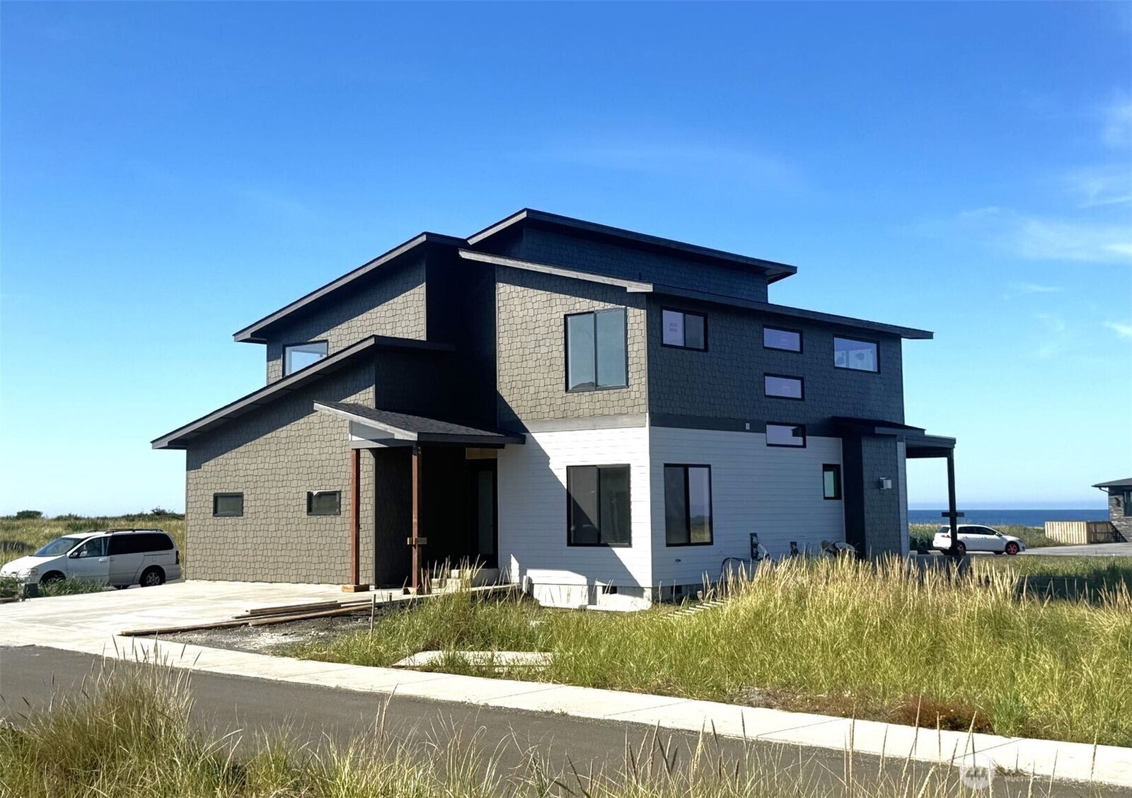 Property Photo: 1421 S Cohasset Crest WA 98595