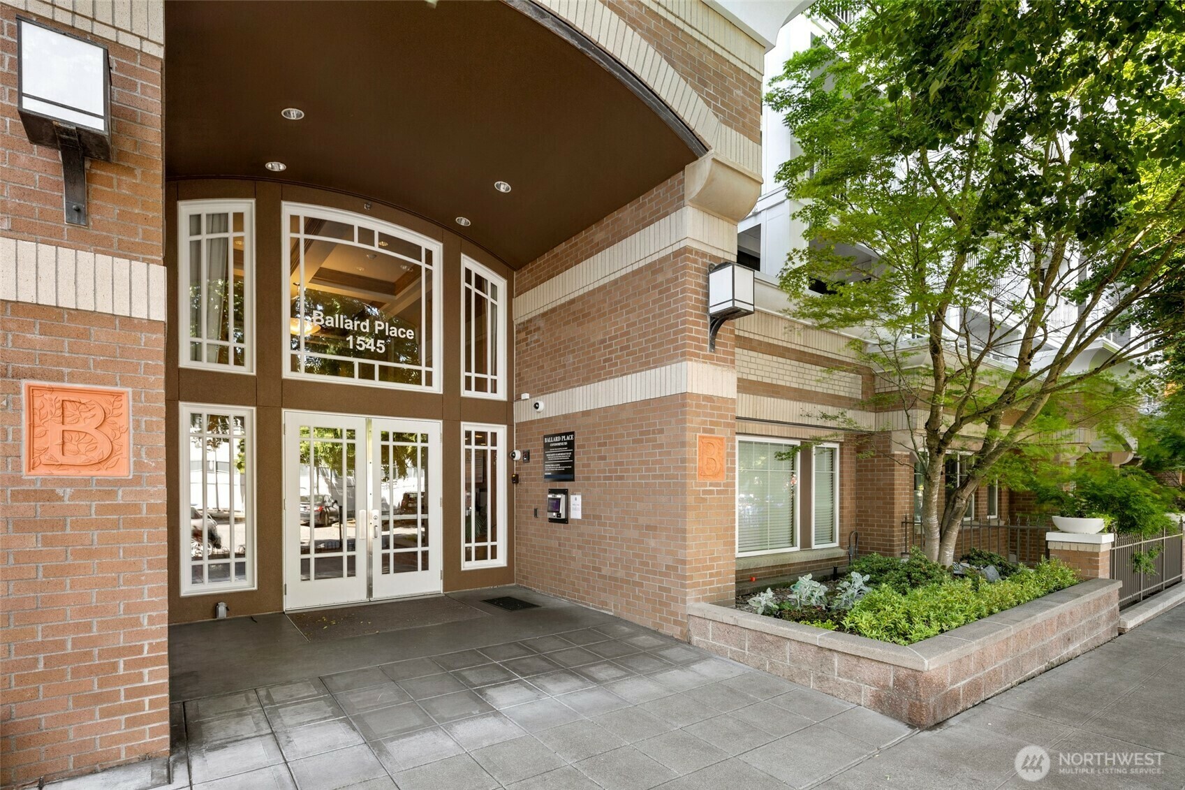 1545 NW 57th Street 423  Seattle WA 98107 photo