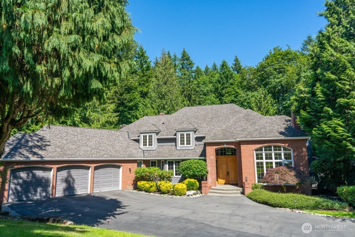 Property Photo: 14030 171st Lane NE WA 98072