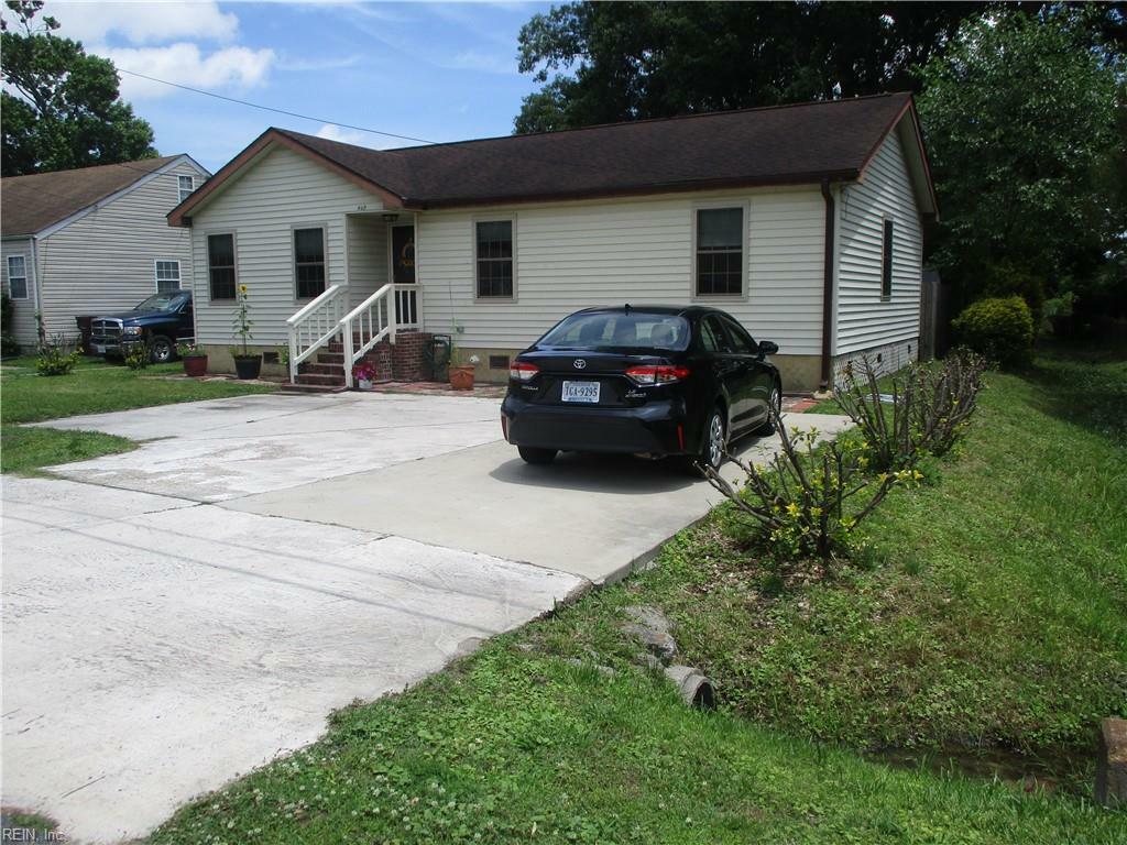 Property Photo: 802 Mullen Rd VA 23320